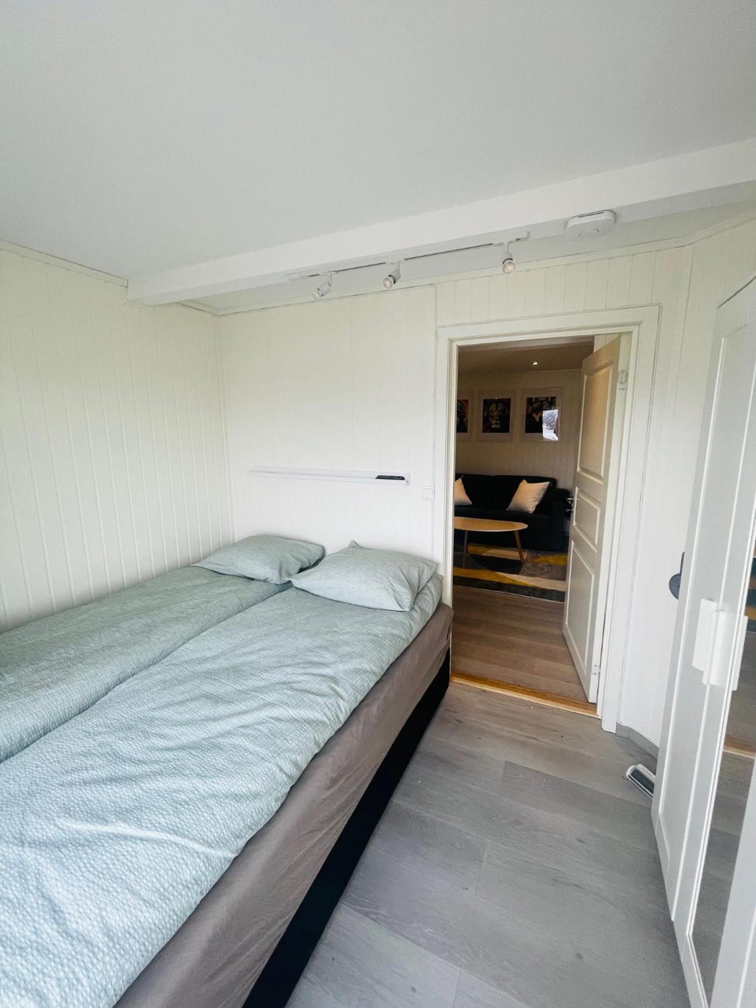 Tromso Skyline Sanctuary Apartment ภายนอก รูปภาพ